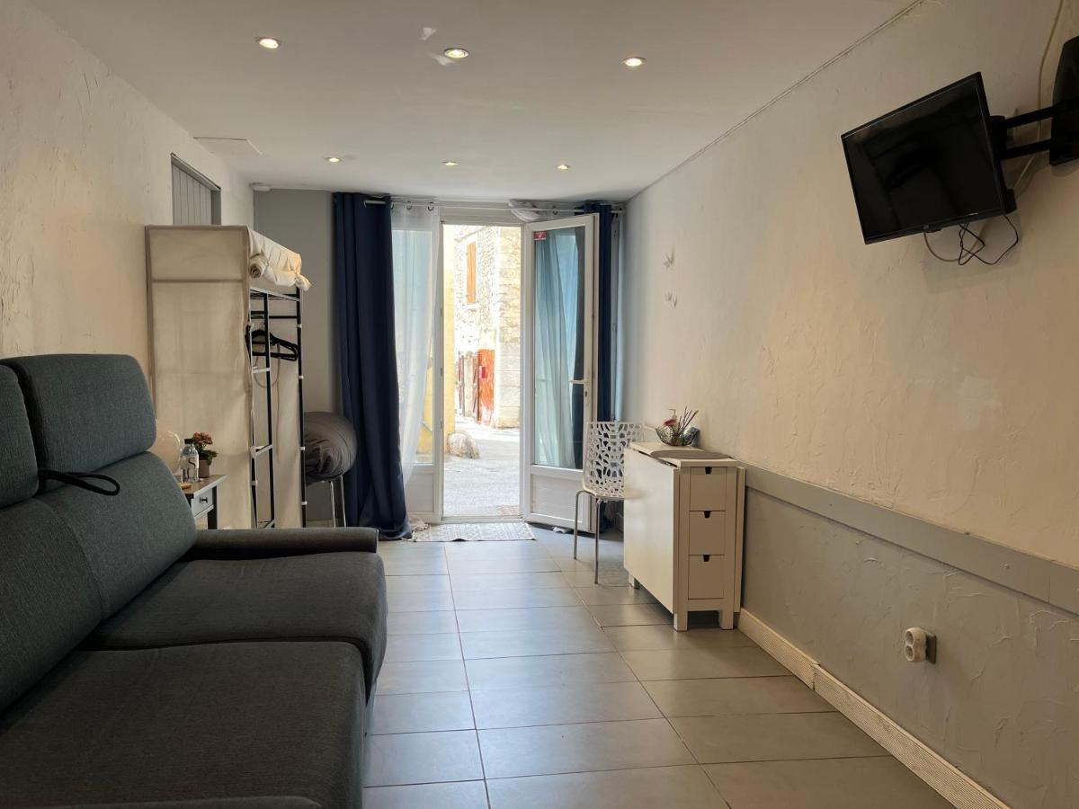 Le Studio - La Roquebrussanne Apartment Екстериор снимка